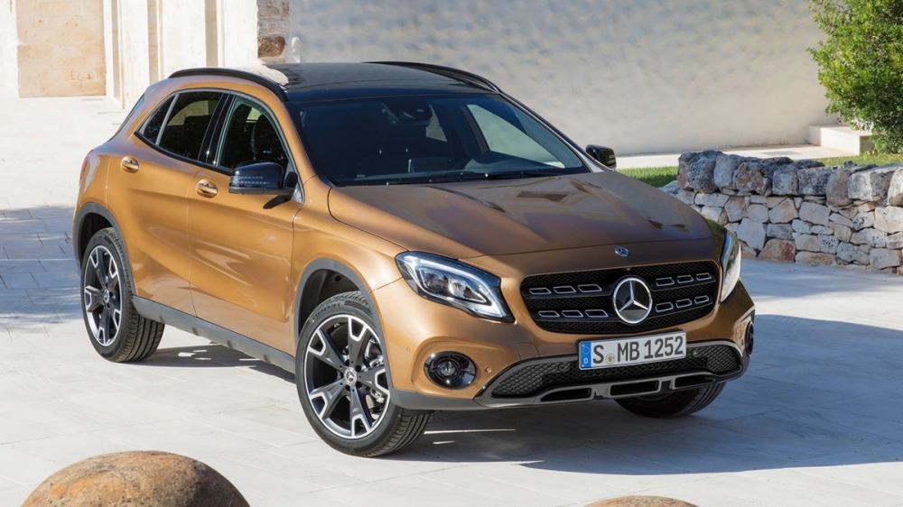 M-Benz_GLA-Class_GLA200