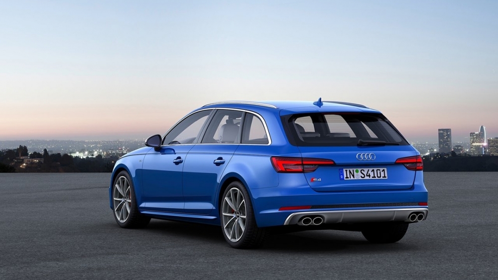 Audi_A4 Avant_S4