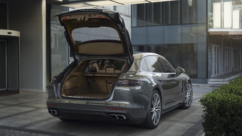 Porsche_Panamera Sport Turismo_Turbo