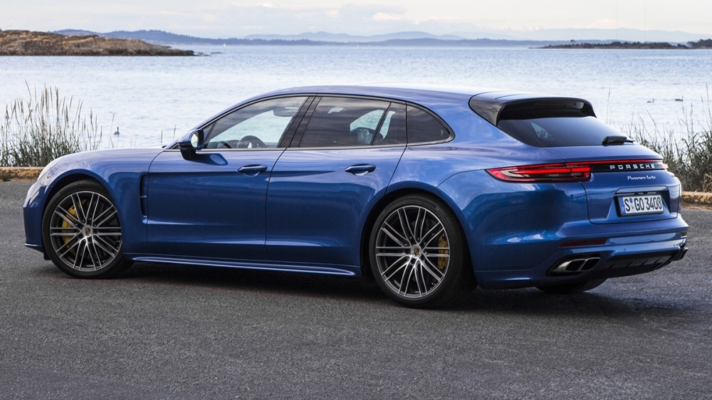 2019 Porsche Panamera Sport Turismo Turbo