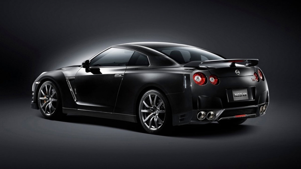 Nissan_GT-R_3.8