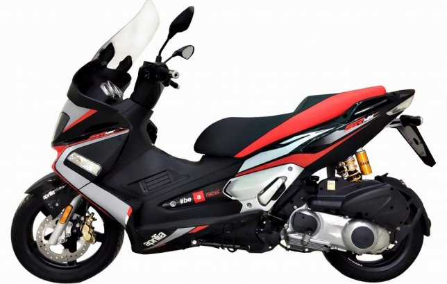 2016 Aprilia SR Max 300 RF