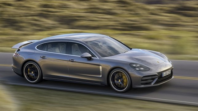 2019 Porsche Panamera Turbo Executive