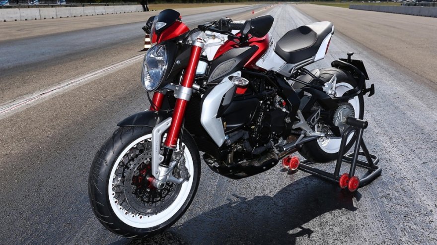 2017 MV Agusta Brutale Dragster 800 RR