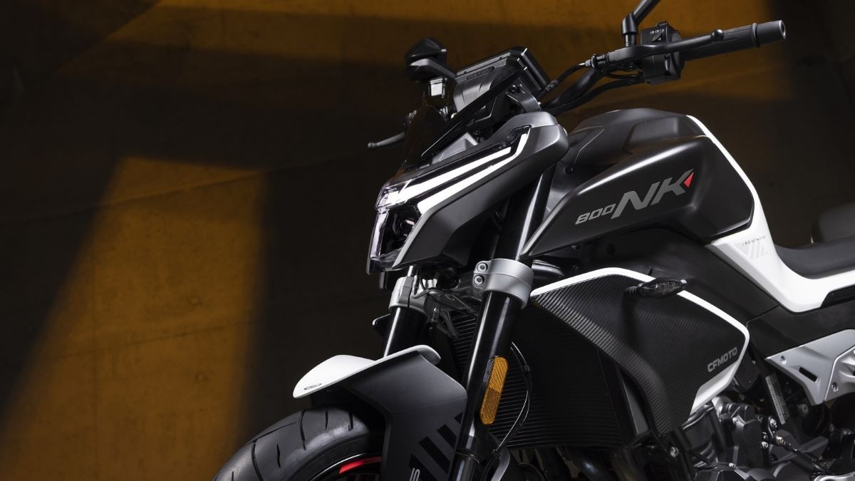 2023 CFMOTO NK 800 ABS