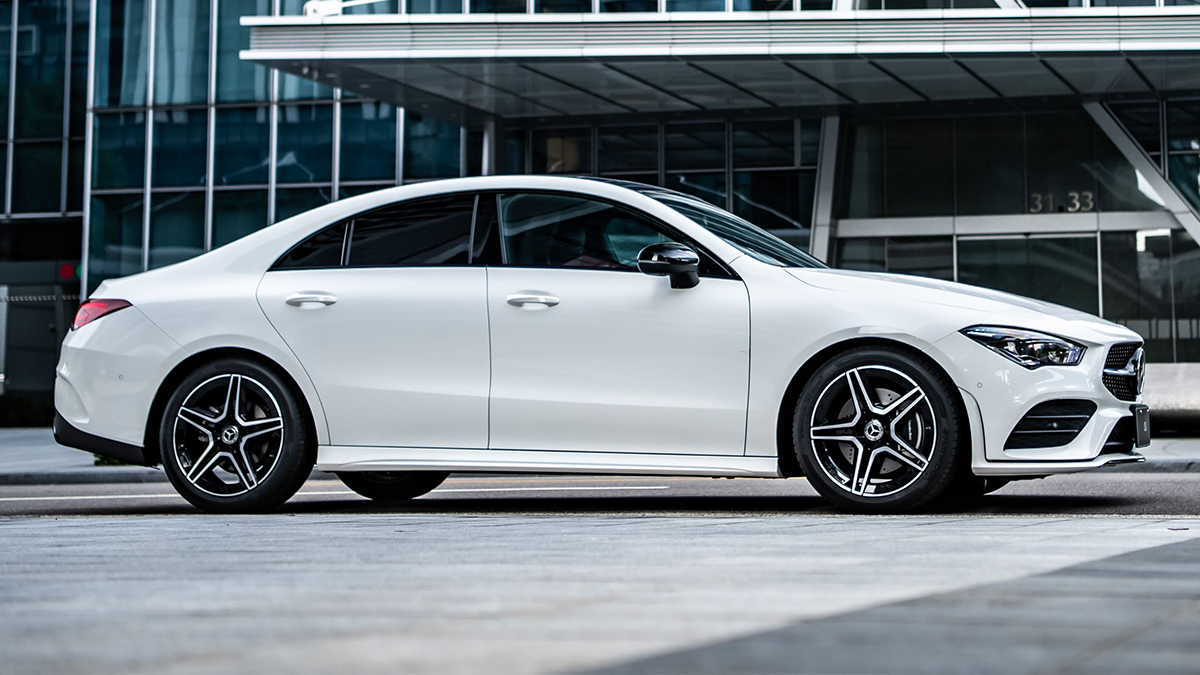 2022 M-Benz CLA 250