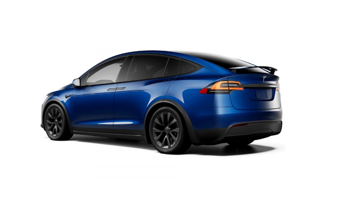 2024 Tesla Model X Plaid