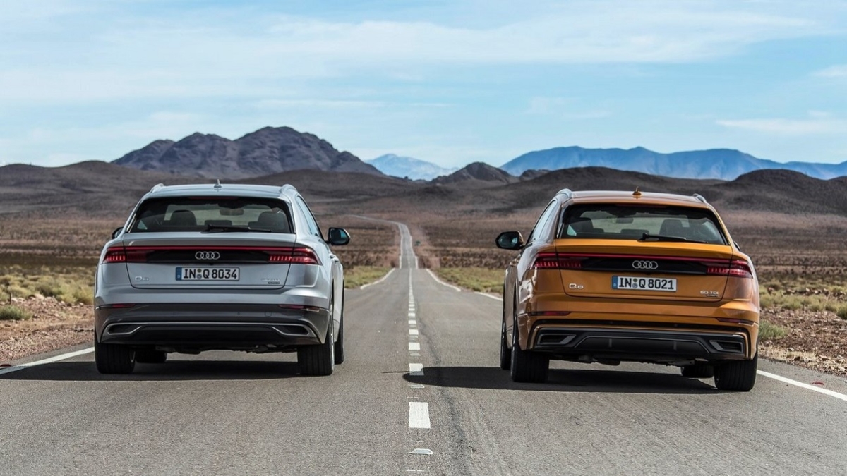 2023 Audi Q8 55 TFSI quattro S-Line Black Edition