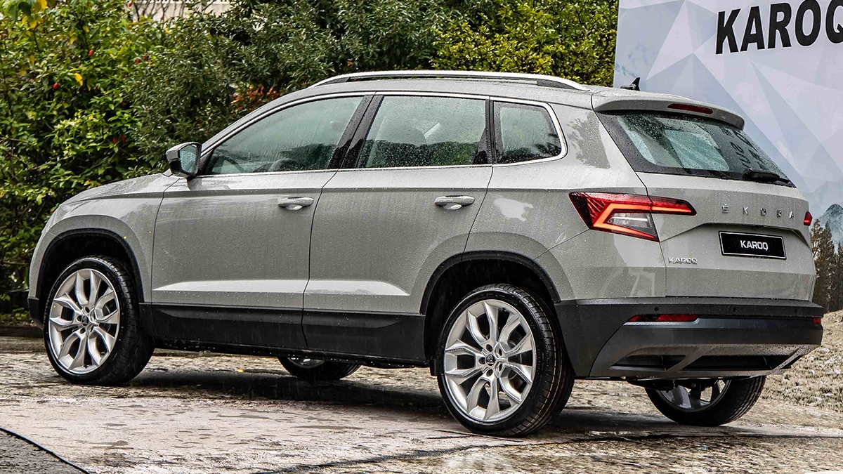 2021 Skoda Karoq 1.5 TSI劍山黑熊版