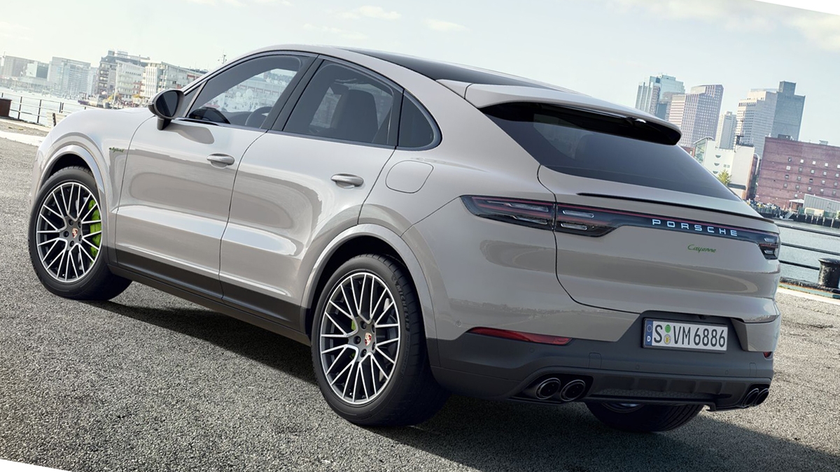 2022 Porsche Cayenne Coupe S Platinum Edition