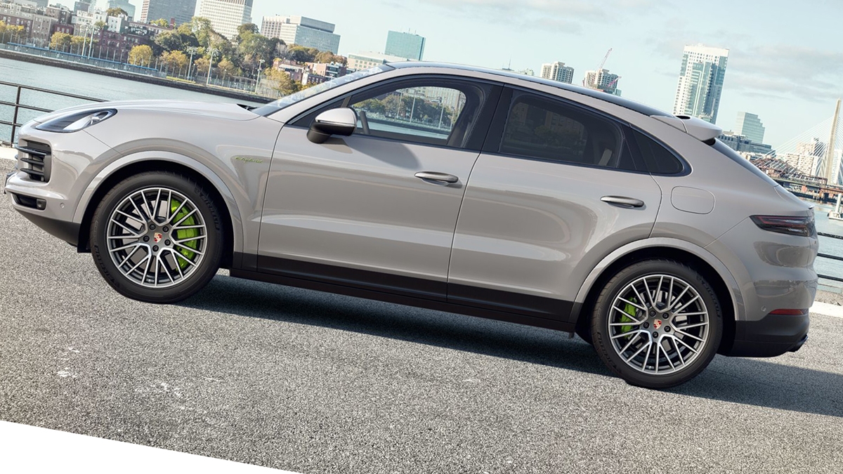 2022 Porsche Cayenne Coupe S Platinum Edition