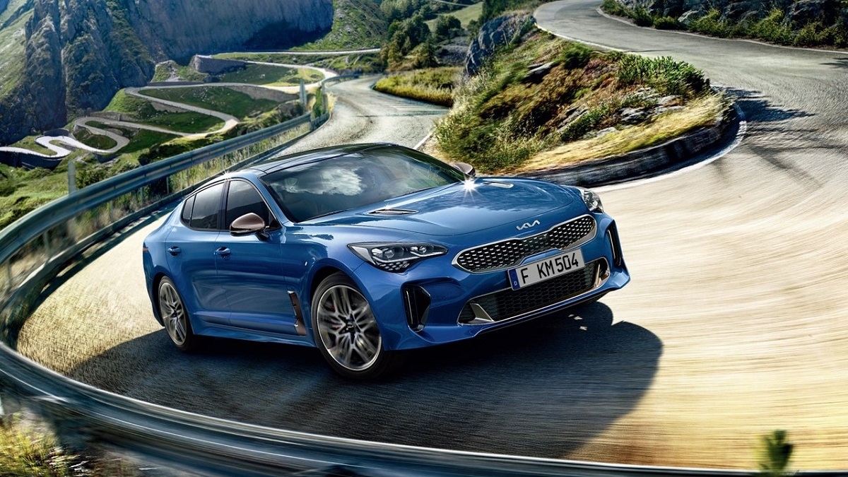 2023 Kia Stinger 2.0T GT-Line