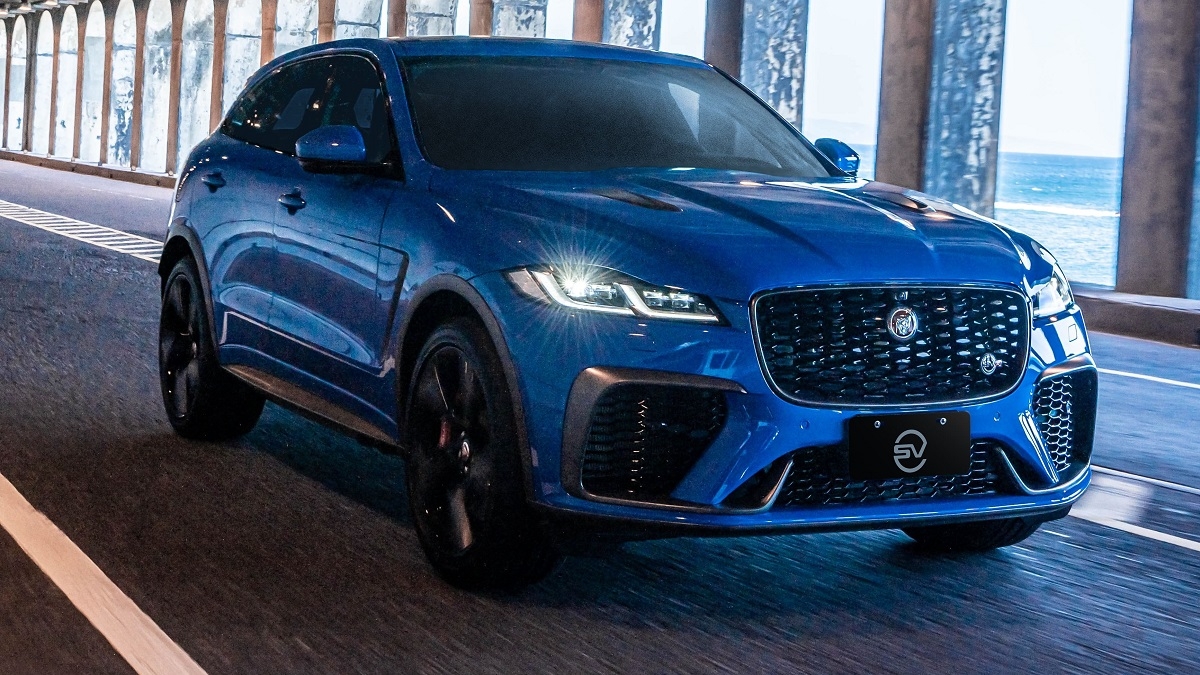 2023 Jaguar F-Pace SVR