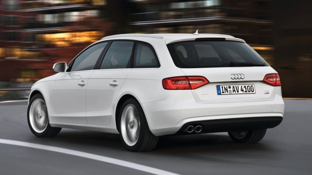 Audi_A4 Avant_30 TDI