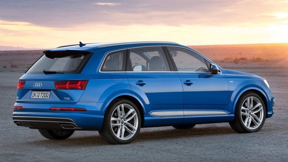 Audi_Q7_40 TFSI quattro Luxury七人座