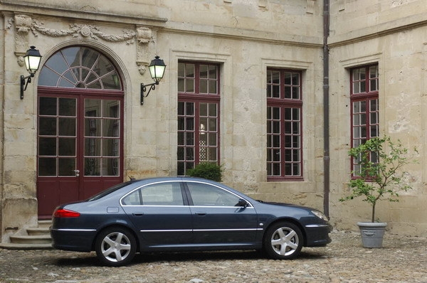 Peugeot_607_2.7 V6 HDi