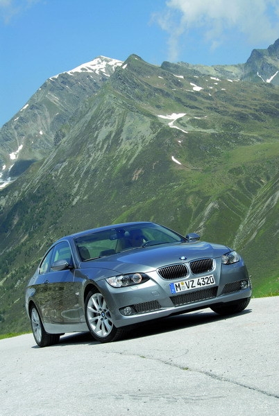 BMW_3 Series Coupe_330i