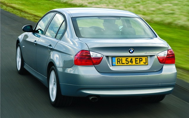 BMW_3 Series Sedan_320i