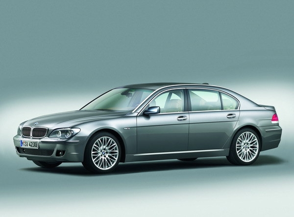 BMW_7 Series_740Li Individual