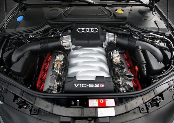 Audi_A8_S8