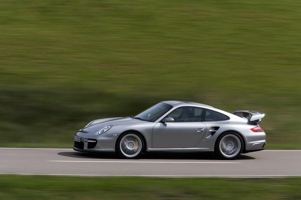 Porsche_911 GT2_Coupe