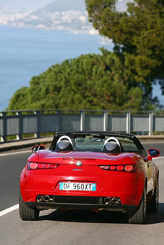 Alfa Romeo_Spyder_3.2 JTS Q4