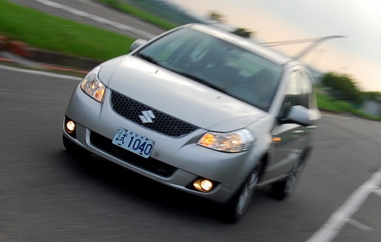 Suzuki_SX4_1.6 GLX