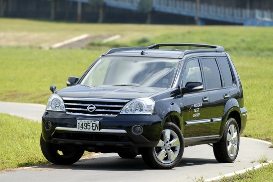 Nissan_X-Trail_2.5 4WD旗艦型