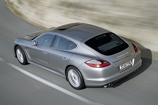 Porsche_Panamera_Turbo