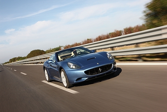 Ferrari_California 30_4.3 V8