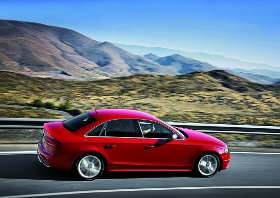 Audi_A4 Sedan_S4