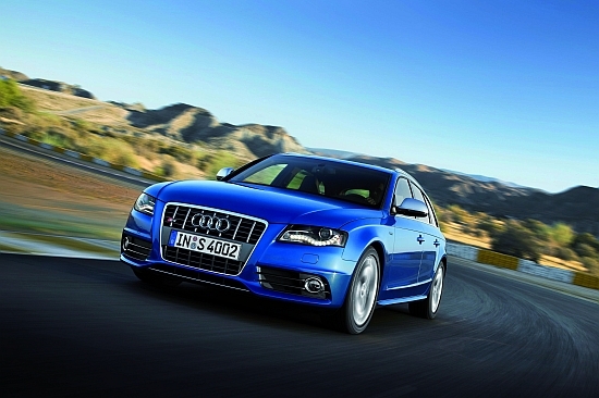 Audi_A4 Avant_S4