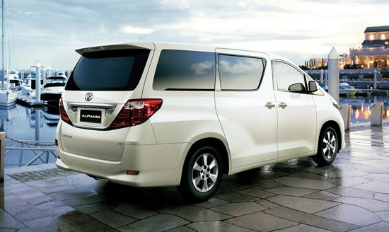 Toyota_Alphard_2.4