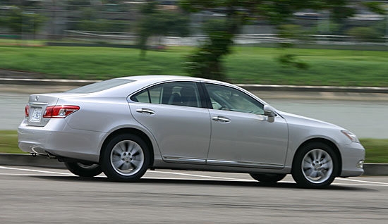 Lexus_ES_240菁英版