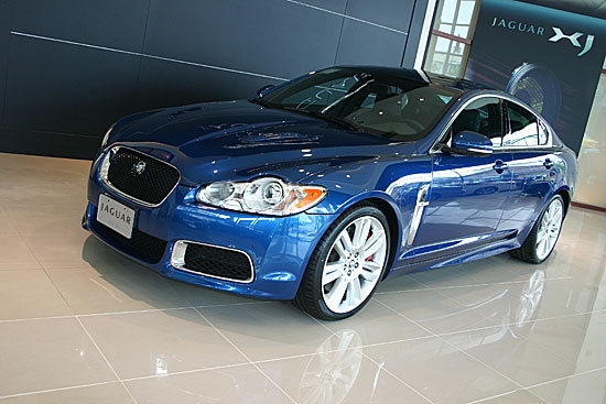 Jaguar_XF_R 5.0 V8 SC