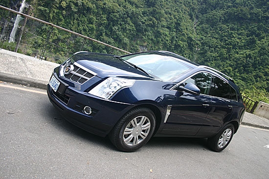 Cadillac_SRX_3.0 Elegance