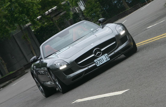 M-Benz_SLS AMG Roadster_6.3