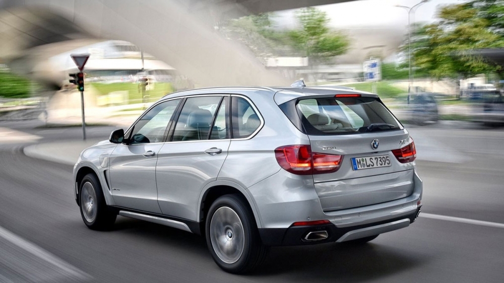 BMW_X5_xDrive40e