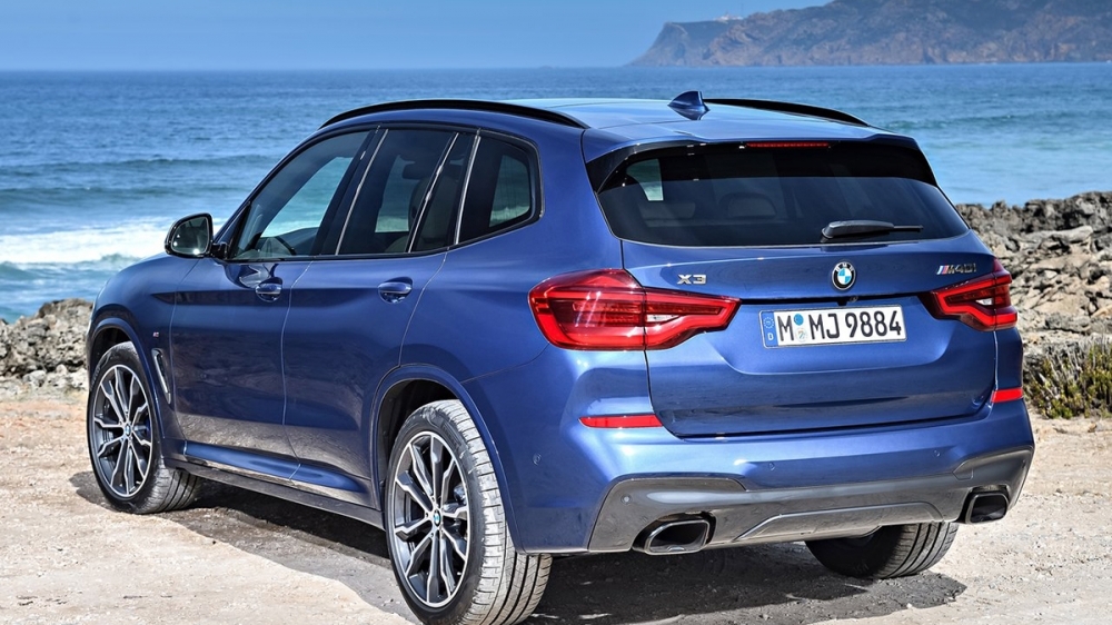 2019 BMW X3 M40i