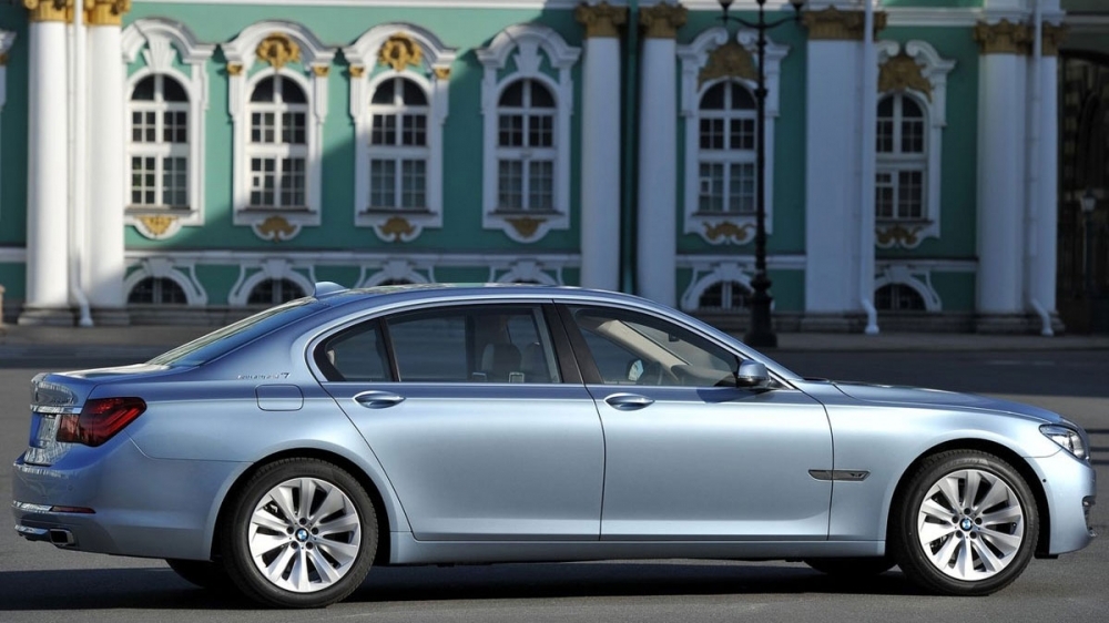 BMW_7-Series_ActiveHybrid 7L