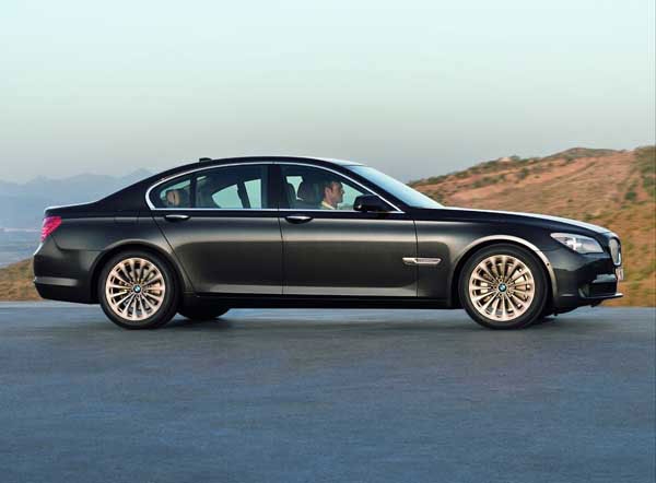 BMW_7 Series_730d