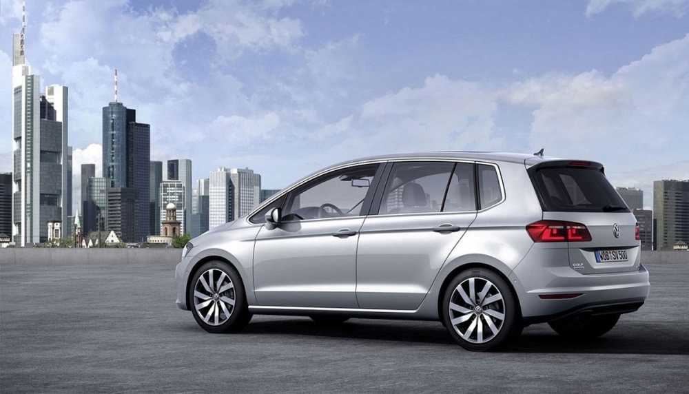 Volkswagen_Sportsvan_180 TSI Comfortline