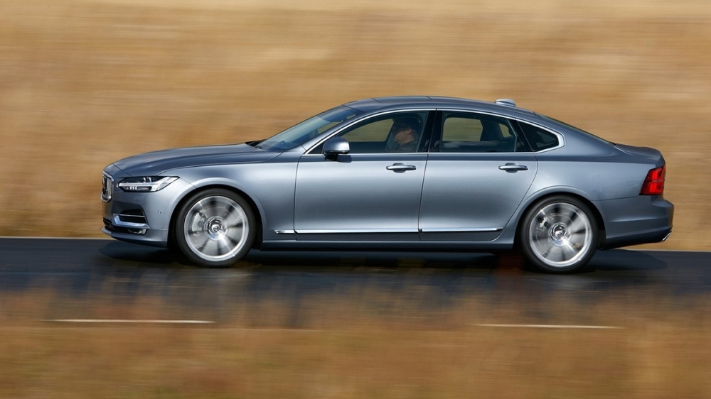 Volvo_S90_D4 Momentum