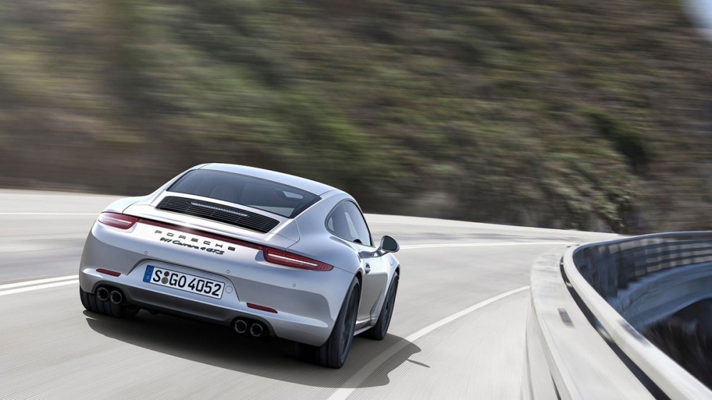 Porsche_911 Carrera 4_GTS Coupe