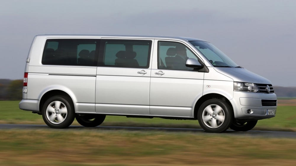 Volkswagen_Caravelle_2.0 TDI LWB M6