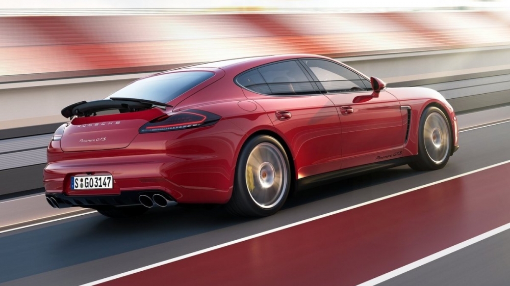 Porsche_Panamera_GTS