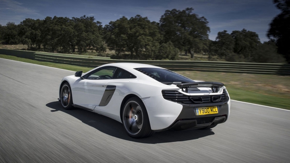 McLaren_650 S_V8