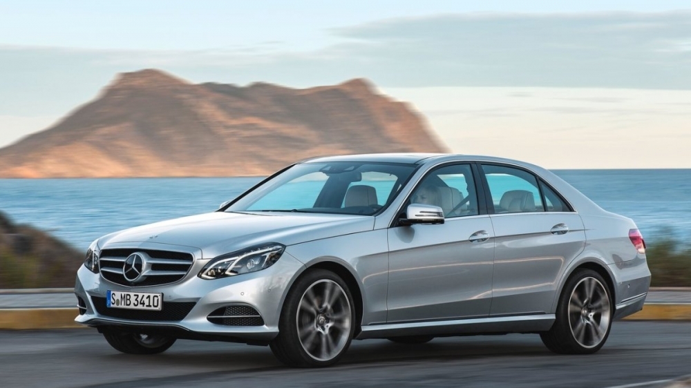 M-Benz_E-Class Sedan_E220 BlueTEC Avantgarde