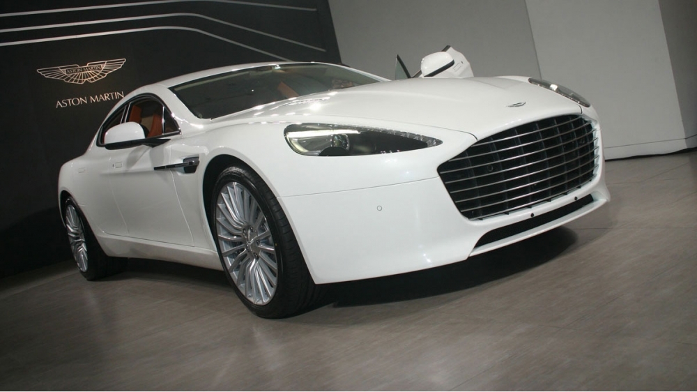 Aston Martin_Rapide_S 6.0 V12