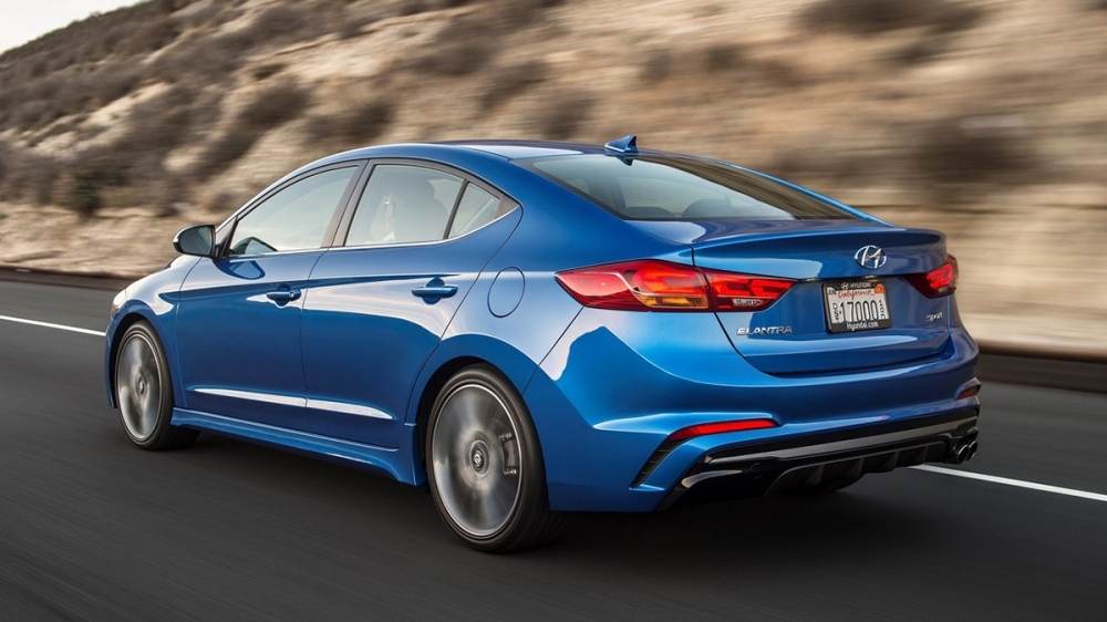 Hyundai_Elantra_Sport